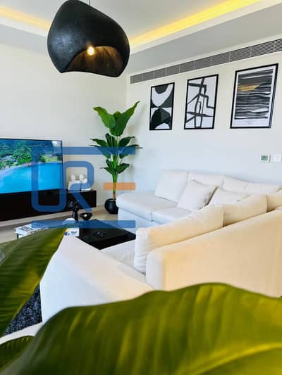 Modern Furnished Apartment 3BR For Rent in Cfc