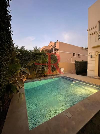 Villa  for rent super lux  fully furnished with  private pool hydepark new cairo