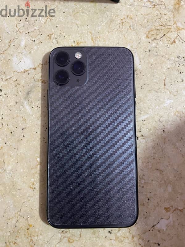 iPhone 11 Pro 4
