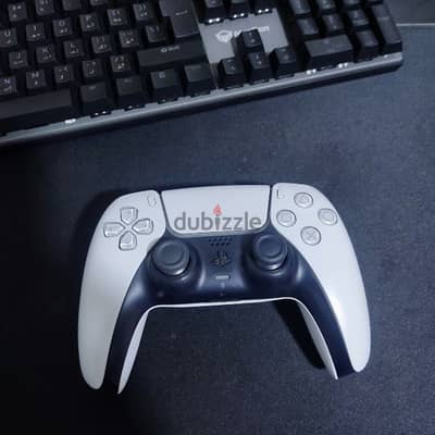 ps5 controller بحاله ممتازه