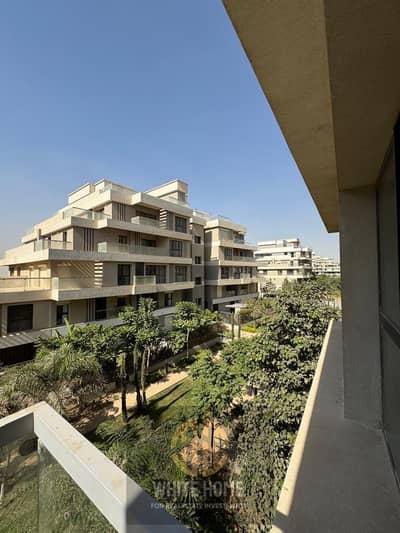 Apartment ultra modern finishing with kitchen &Acs for rent in Sodic sky condos (villete) New Cairo near to garden &clubhouse gym,pool &near to mivida