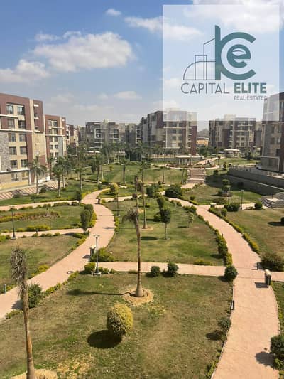 لسرعه الايجار شقه 130 متر ناصيه بحري فيو جاردن في دار مصر القرنفل امام الرحاب التجمع