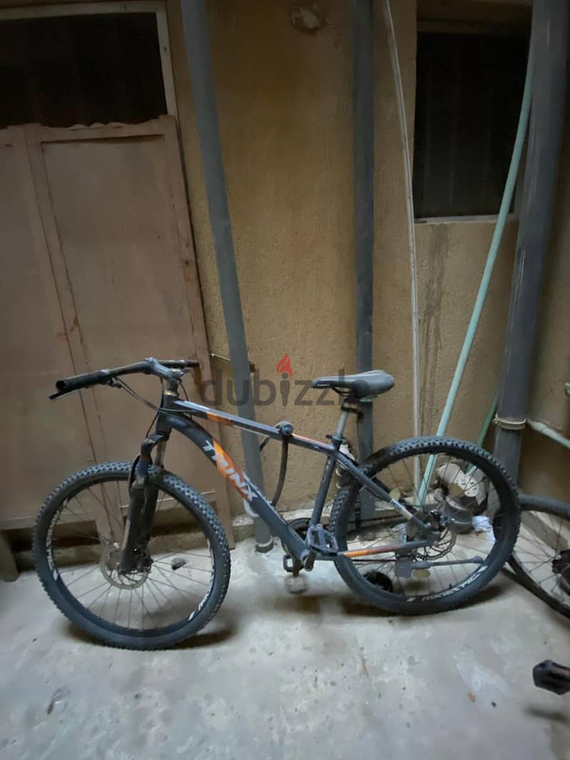 Trinx m 136 pro 4