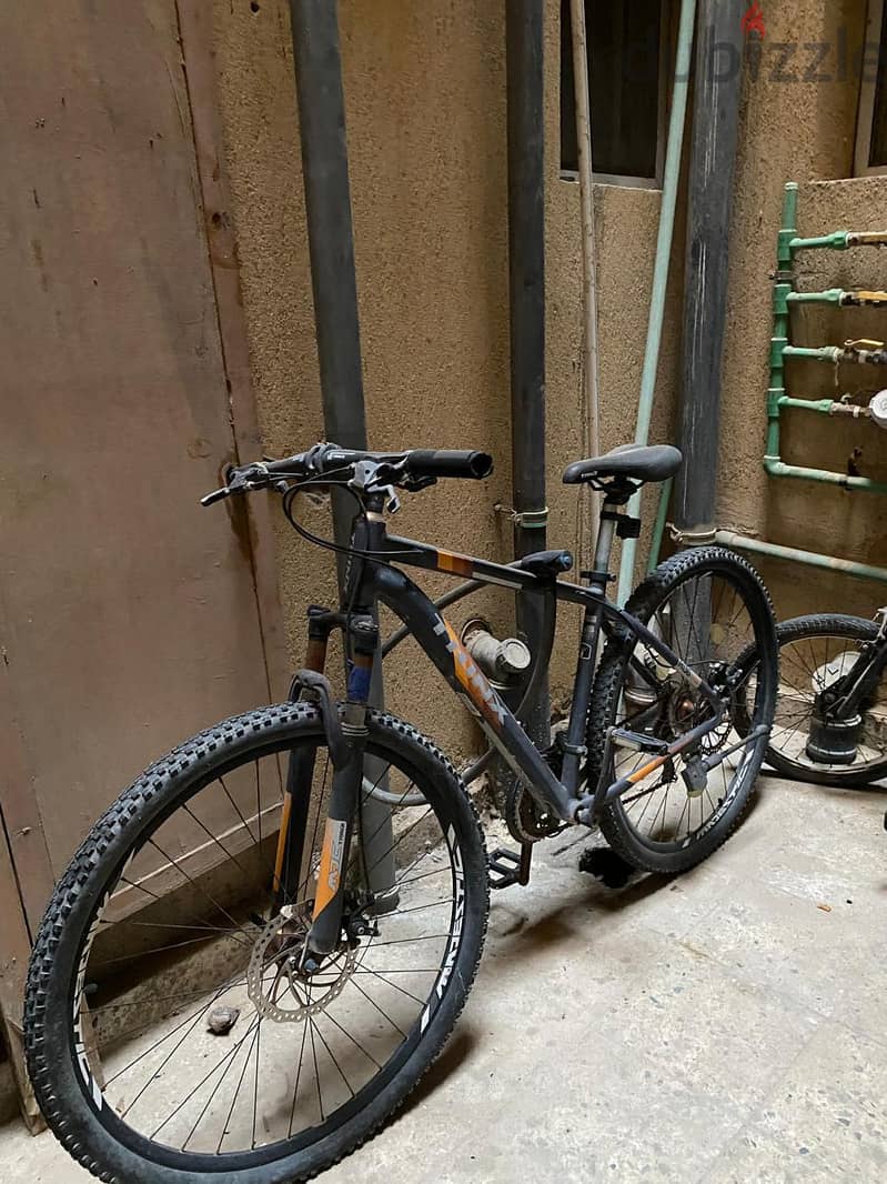 Trinx m 136 pro 5
