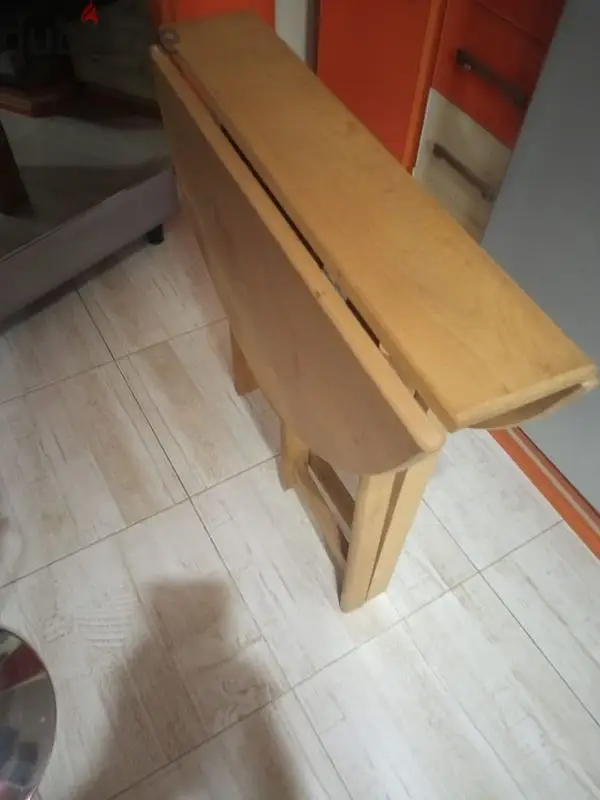 تربيزة مطبخ وكرسيين بار65595027463042122