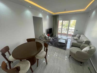 شقة مفروشة للايجار اليومى و الشهرى فى كمبوند روضة زايد الشيخ زايد For rent Fully Furnished