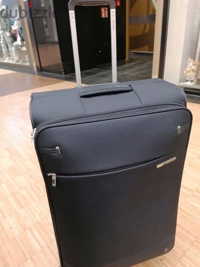Large Samsonite  super light check in luggage شنطة سفر سامسونايت كبيرة