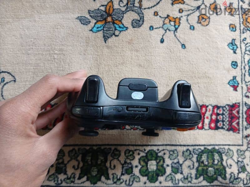 Xbox 360 controller 5