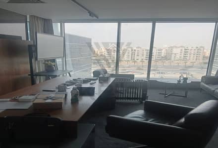 Fully Finished Office 58m For RENT in Trivium Square Mall on North 90St Direct