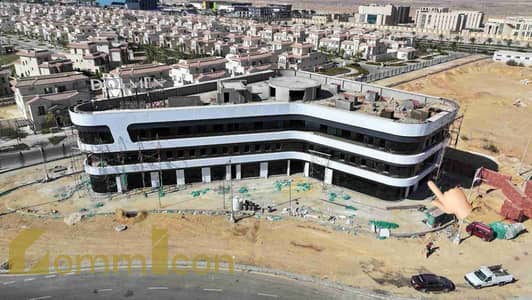 محلك ارضي فيو مباشر فيلات المقصد العاصمه الإدارية الجديدة Avenue Mall
