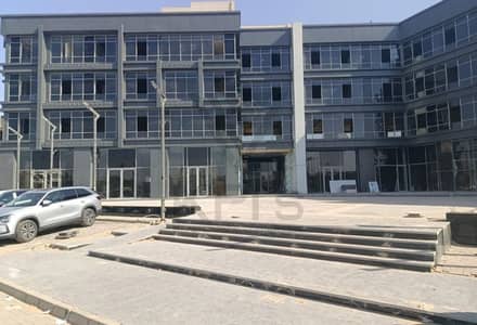 Finished Office 500m +ACs with Prime Location on Mustafa Kamel Axis in 1st Settlement