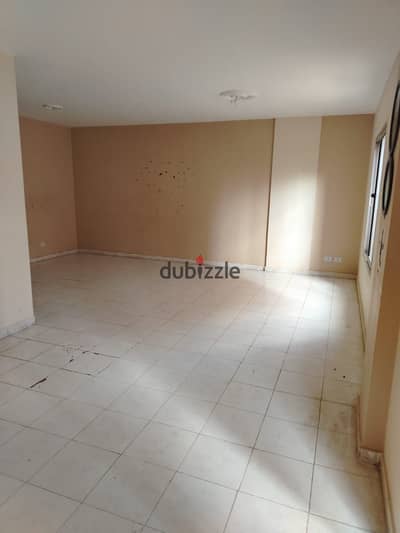 Cheapest 3-room apartment for rent in Al Rehab 1, area 155m, prime location, first floor, next to the club and services, garden view, and at a bargain price