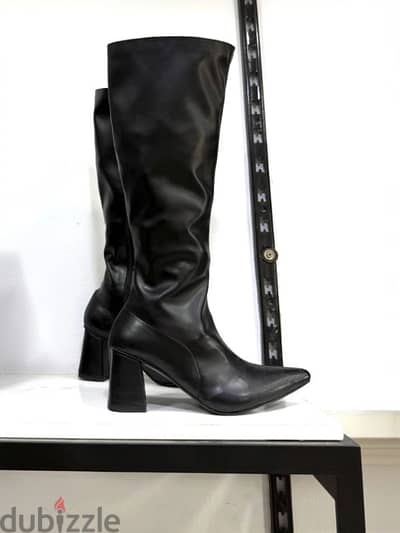 بوت اسود طويل - Black long boot