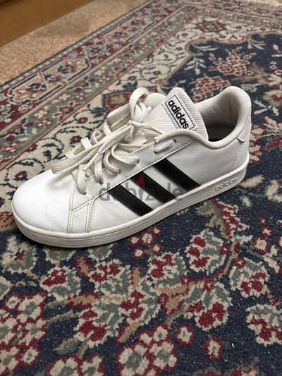 جزمة adidas grand court shoes
