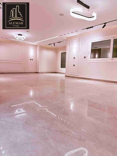 Apartment 250 meters Model 500 for sale cash in Madinaty b1 direct view of the Madinaty Club completely intact