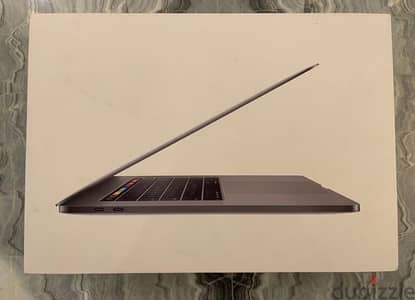 macbook pro 15 inch core i9 ,