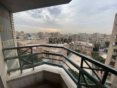 شقة للبيع    شارع كليوباترا، مصر الجديدة
