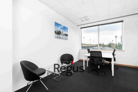 Fully serviced private office space to rent for you and your team in Cairo, Shams Club