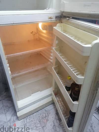 تلاجه ايديال ١٢ قدم