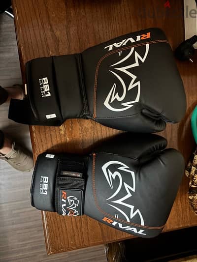 rival ultra bag boxing gloves