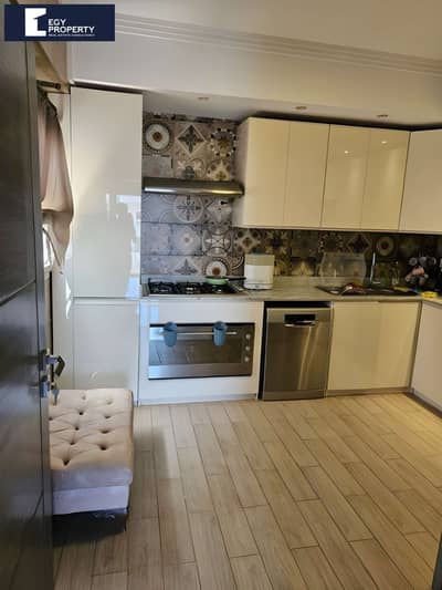 Apartment for sale, Fully Finished Under market price Ready To Move in Hyde park  - New Cairo