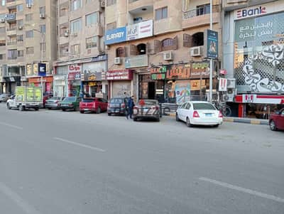 3-floor property 250m fully for rent Saad Zaghloul Street Giza commercial