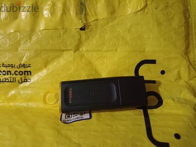 فلاشه 128,  usb3يعتبر جديده