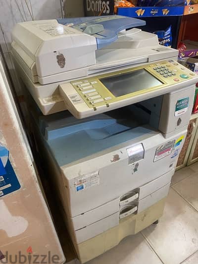مكنه تصوير ريكو الوان