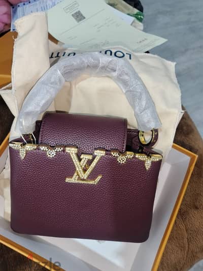 شنطة لويس فيتون Louis Vuitton bag