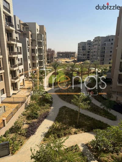 Fully finished apartment in district 5 for rent very prime location ready to Rent from today 3 bedrooms and 3 bathrooms
