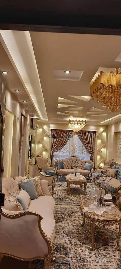 شقة للبيع في كمبوند لايت سيتي – التجمع الخامس آخر التسعين الجنوبي – أمام هايد بارك بجوار كمبوند مجلس الوزراء
