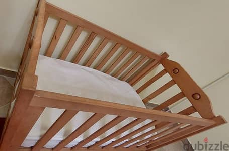 سرير اطفال (Baby bed)