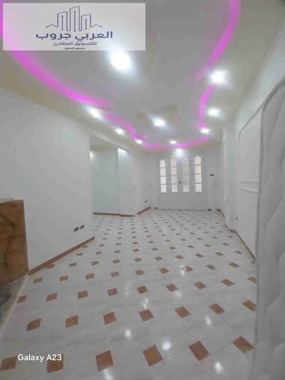 شقه في الإسكندرية شاطئ النخيل تصلح السكني او الاستثمار الجيد موقع ممتاز جدا شامل الخدمات