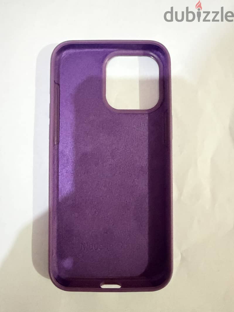 Iphone 15 pro max covers 8