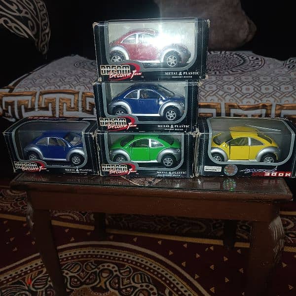 سيارة لعبة 6