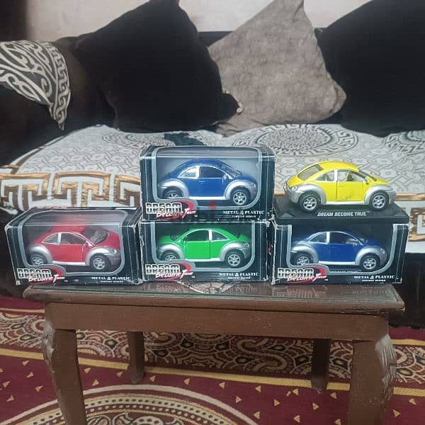 سيارة لعبة 14