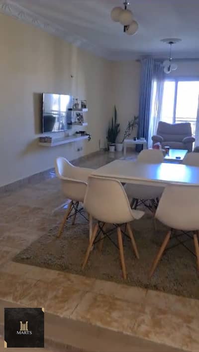 شقة للبيع بكمبوند حدائق المهندسين بقلب الشيخ زايد