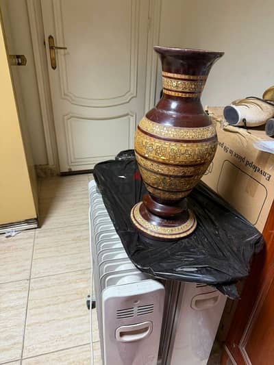 تحفه نادره فازه صدف ارتفاع٥٠سم وبرواز ٣٥ فى٤٣ سم