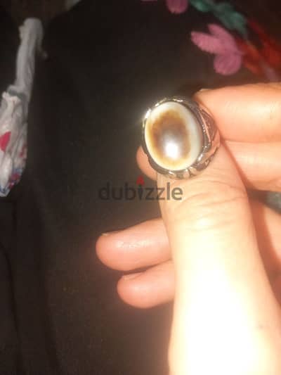 عقيق طبقي مقاس ٢٠ خاتم قديييم