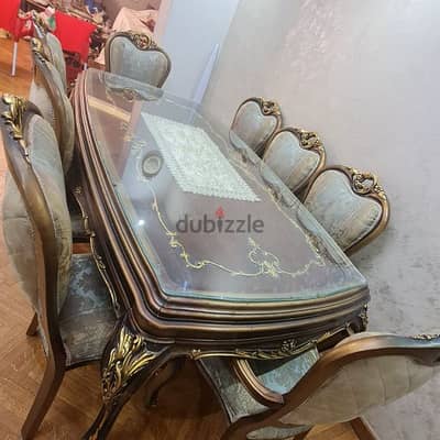 غرفة سفرة كامله بحاله ممتازه