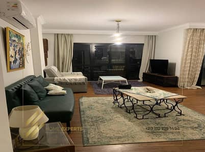 شقة مفروشة للإيجار في فيليت - سكاي كوندوز