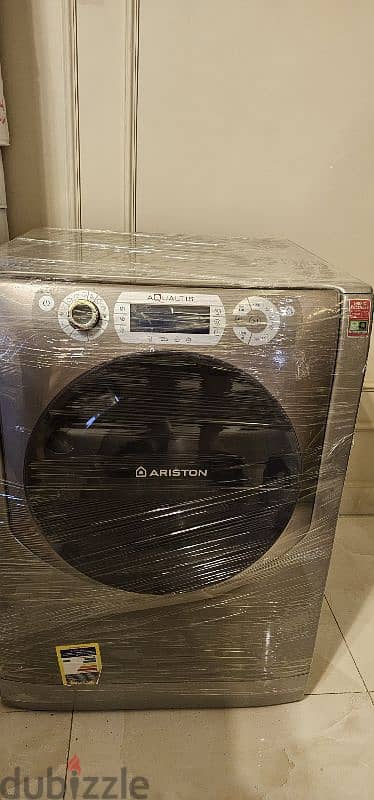 غسالة ariston 10kg بمجفف 7k    ضمان ٥ سنوال علي الكارته A Class