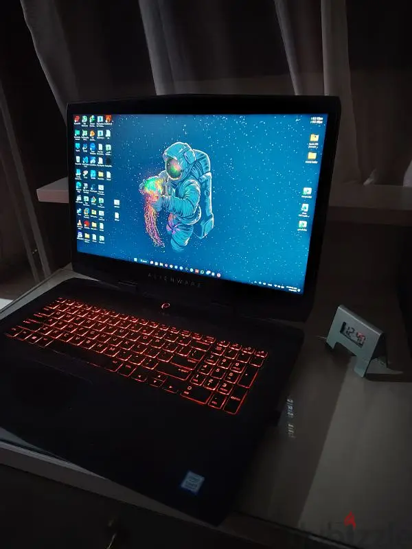 Dell Alienware m1765598316396675120