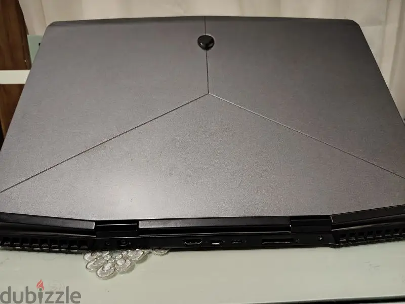 Dell Alienware m1765598316396675124