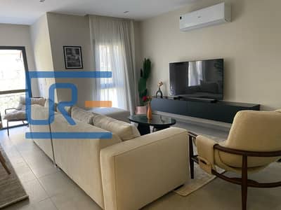 شقة للإيجار 220م+90م حديقة في كمبوند فيليت سوديك