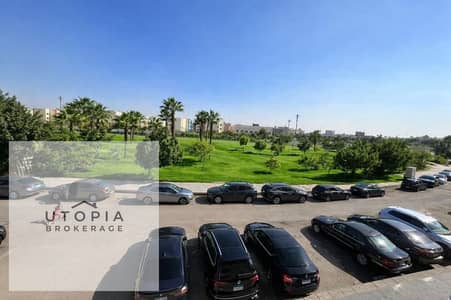 Apartment for sale in North El Shouifat, Fifth Settlement, with an area of 350 sqm, Fully furnished with luxury finishing