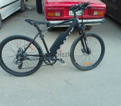للبيع عجلة كهربائية حاله ممتازه  دراجه كهربائيه  roadix  Ebike