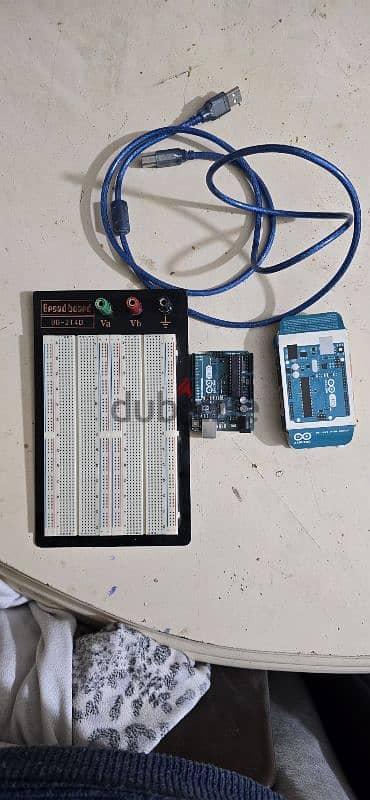 Arduino and Breadboard 2