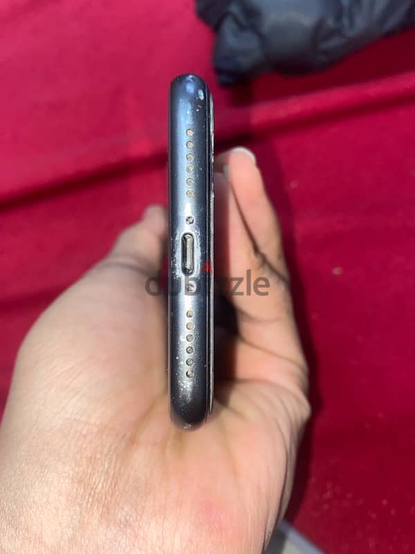 ايفون 11 5