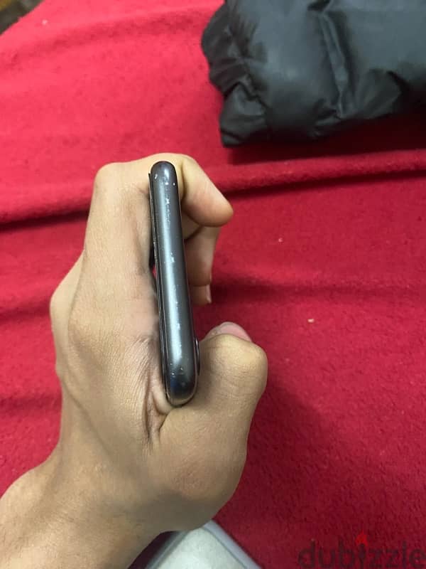 ايفون 11 6